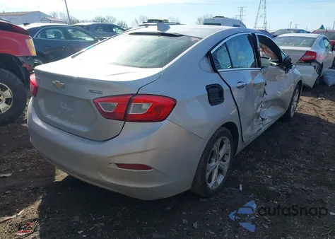 2018 Chevrolet Cruze Premier Auto from USA, damaged, VIN 1G1BF5SM6J7197780